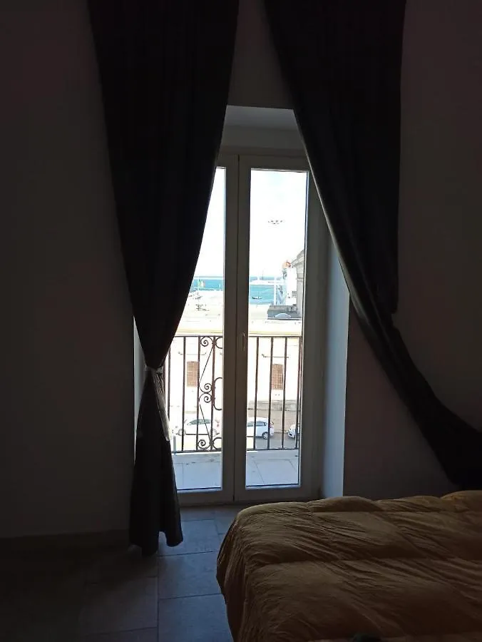 Appartamento Cara Casa Al Porto N.25 Bari 0*,  Italia