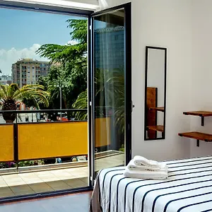 Bed & Breakfast Travel, Bari